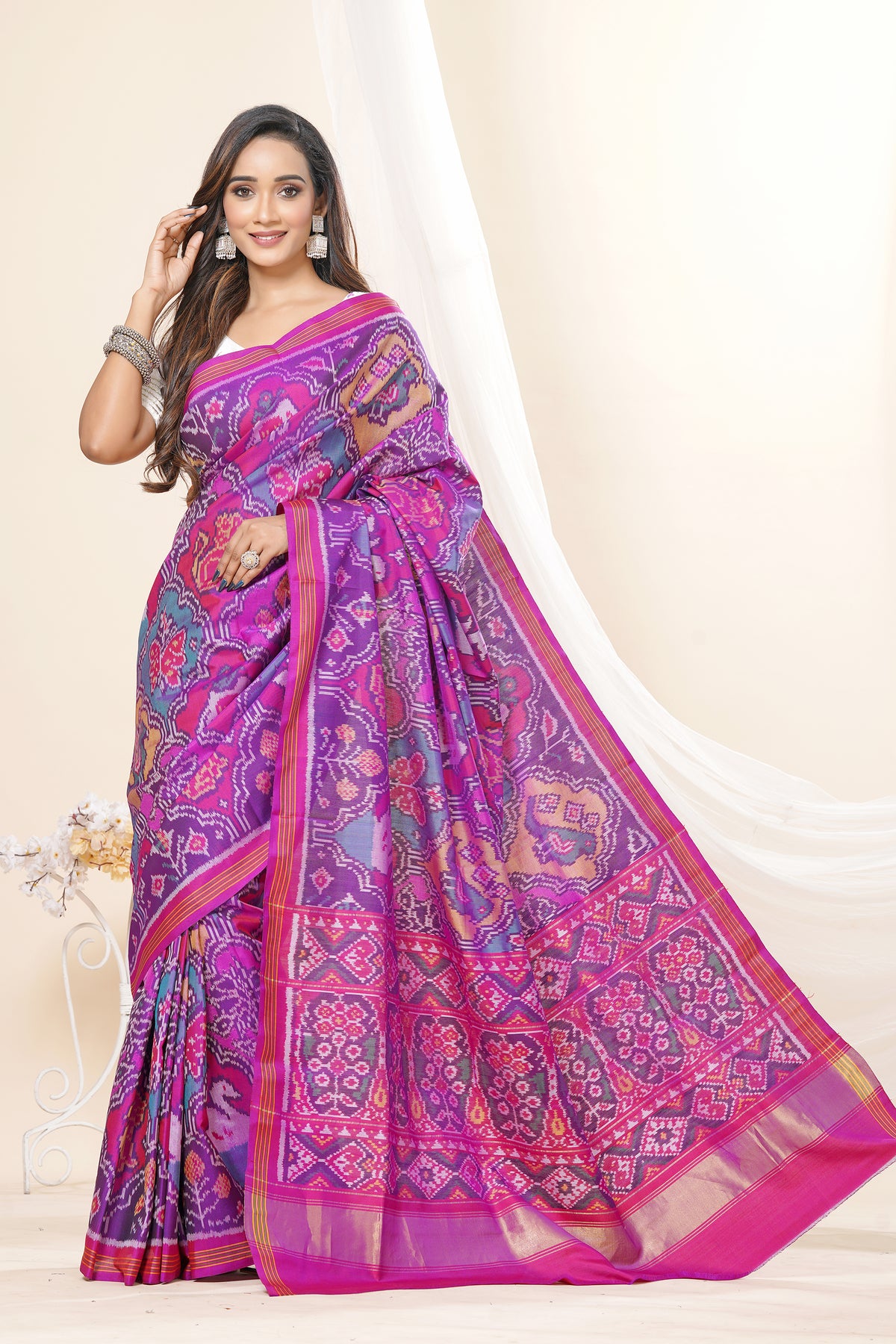 Single Ikat Patola Saree